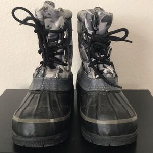 Western Chief Winter Boots Size 1